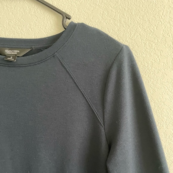 Simply Vera  Vera Wang Women's Small Blue long Sleeve Loose Fitting Blouse - Picture 3 of 10